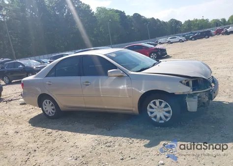 2005 Toyota Camry Le из США, поврежденный, VIN 4T1BE32K05U030458